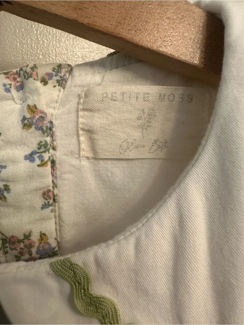 Girls' Floral Peter Pan Collar Dress in Cream and Green